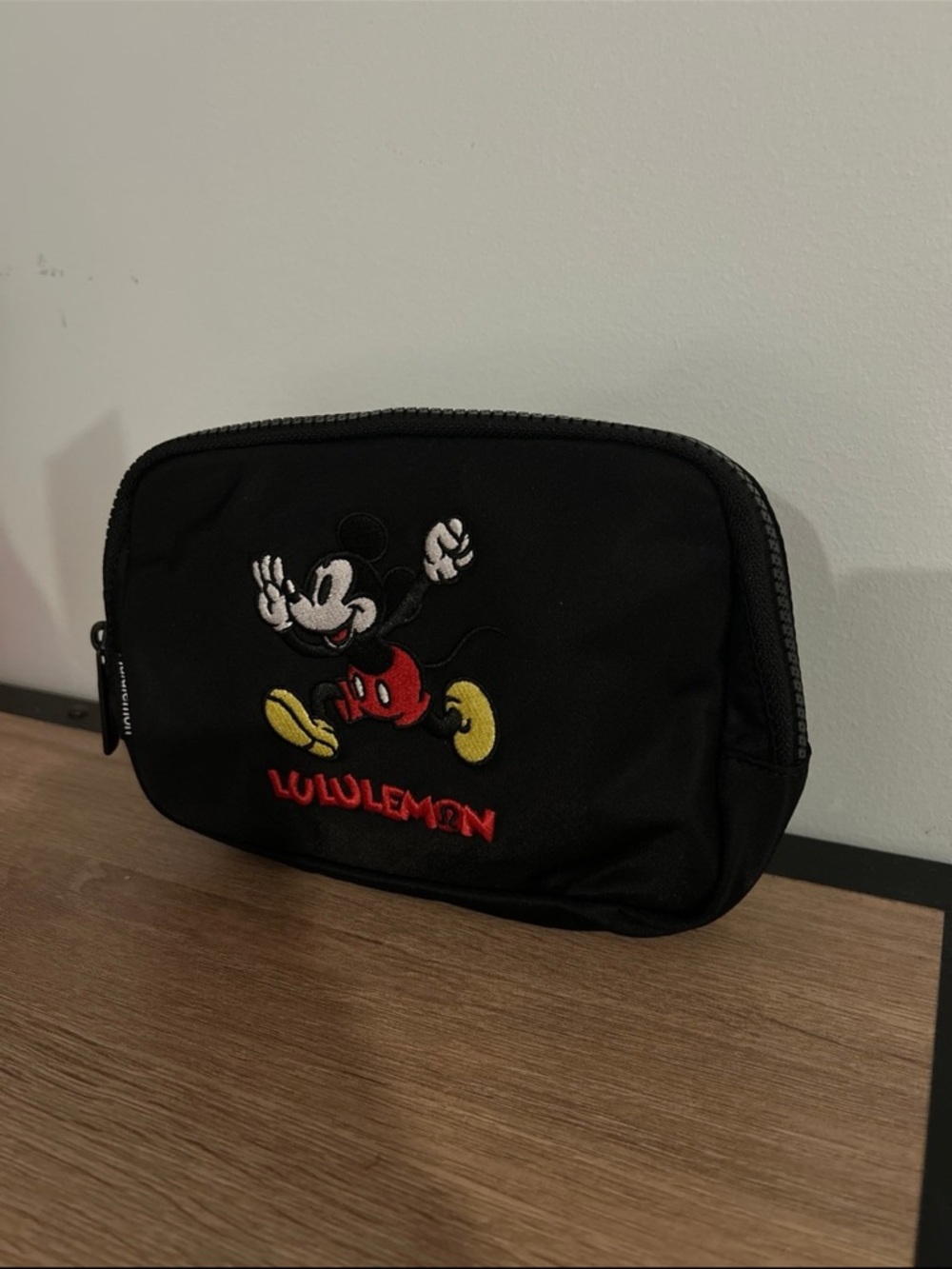 NWT Disney Parks Mickey Mouse EVERYWHERE BELT BAG by Lululemon